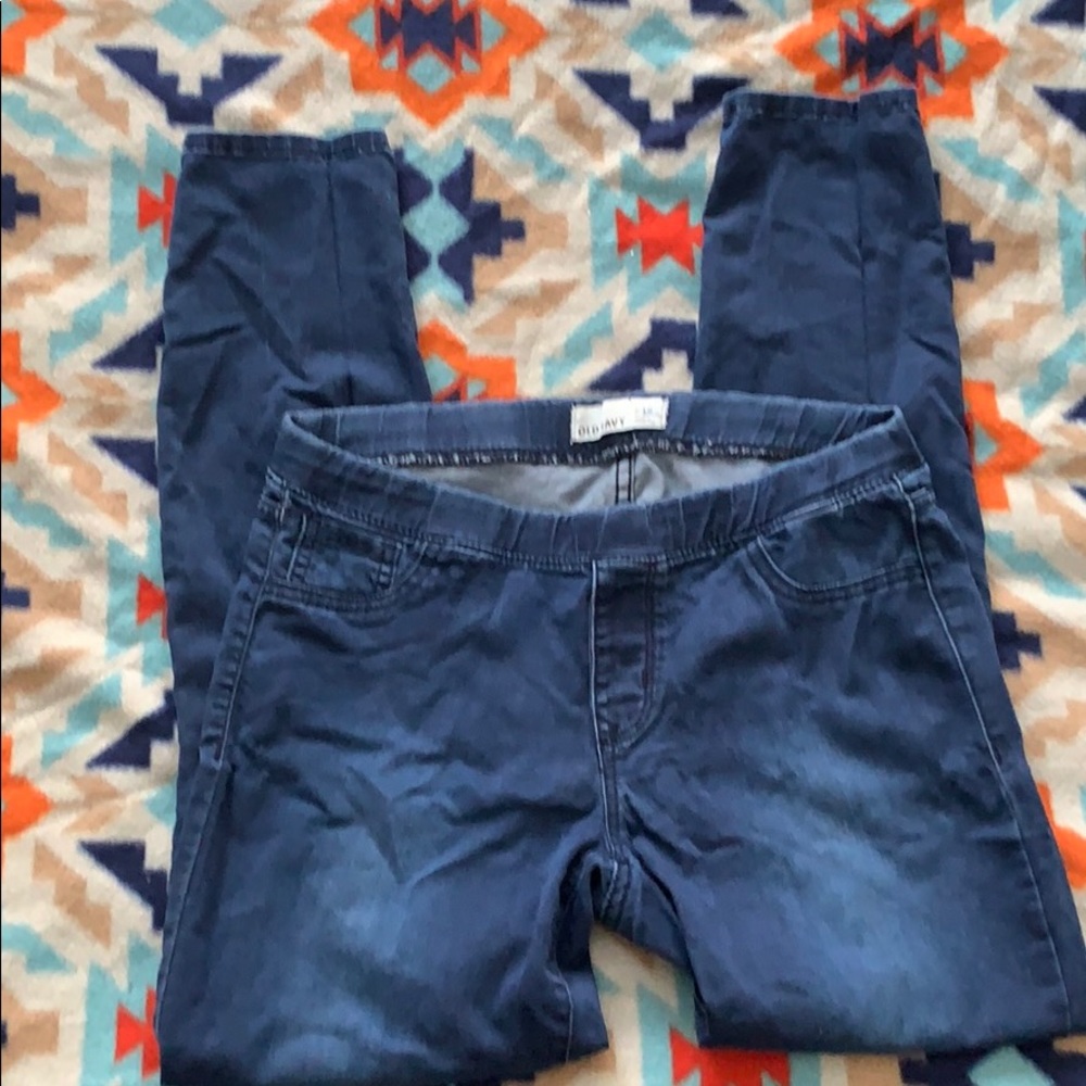 Soft Old Navy jeggings.